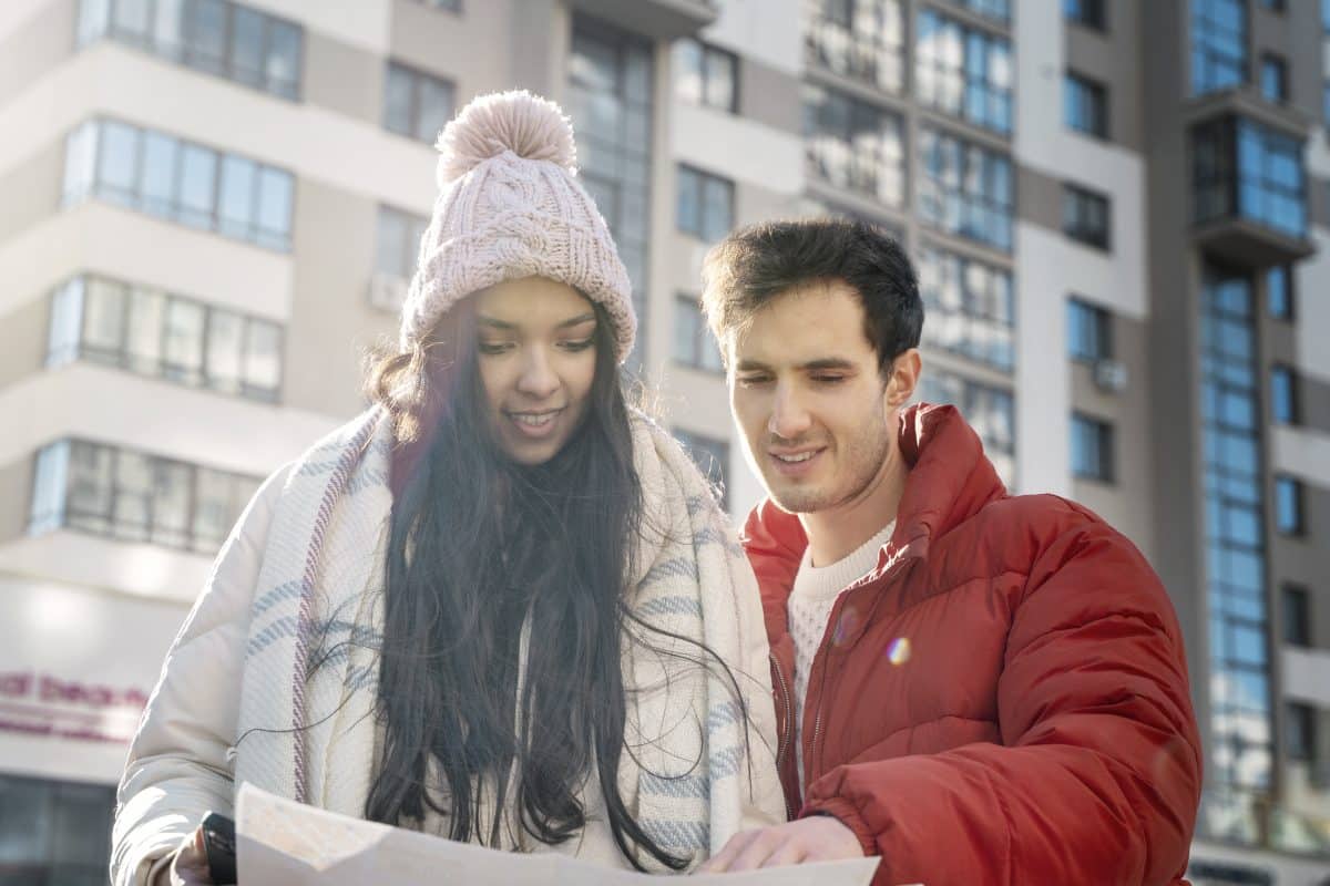 Rent or Buy Property in the U.S. for student housing