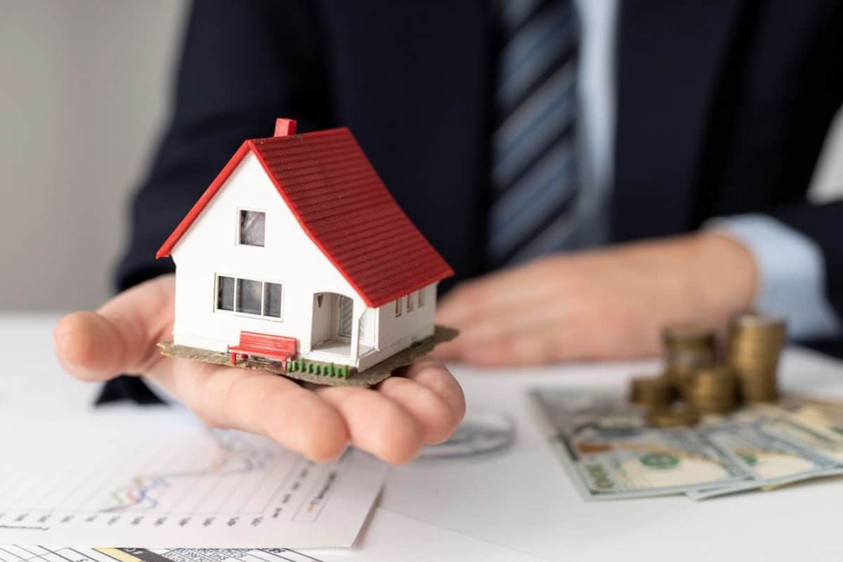 Borrower exploring Non-QM loan options for U.S. real estate financing
