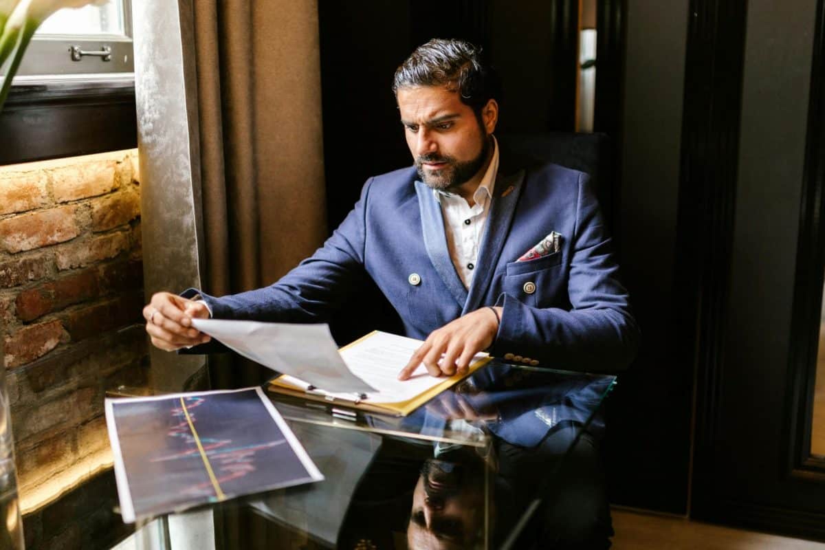 International real estate investor reviewing DSCR loan opportunities and U.S. investment properties in 2026